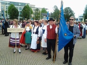 Kuopion laulujuhlille marssittiin 2012. Kuva Ben